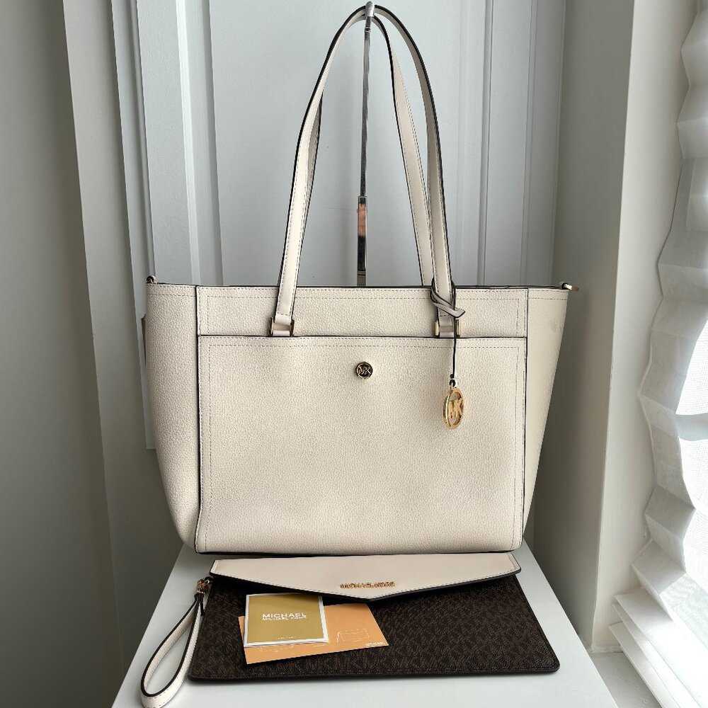 Brand New Michael Kors Tote Wallet Set Light Beige White